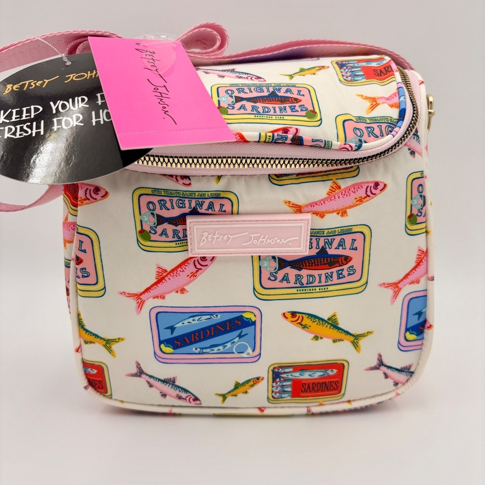 Betsey Johnson Pink Sardine Tin Print Insulated Cube Lunch Tote Bag Coastal NEW